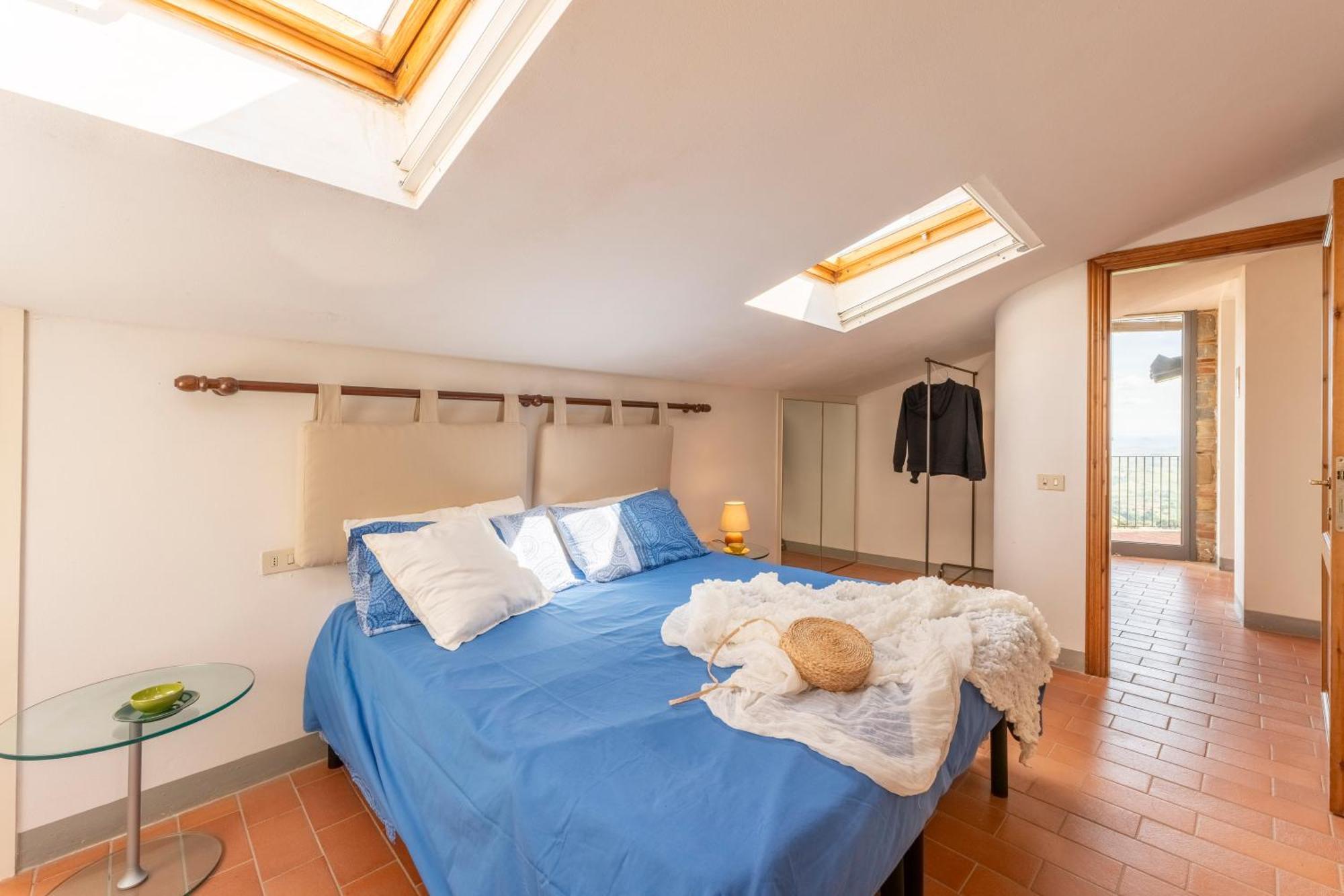 Leonardo Homes Apartment